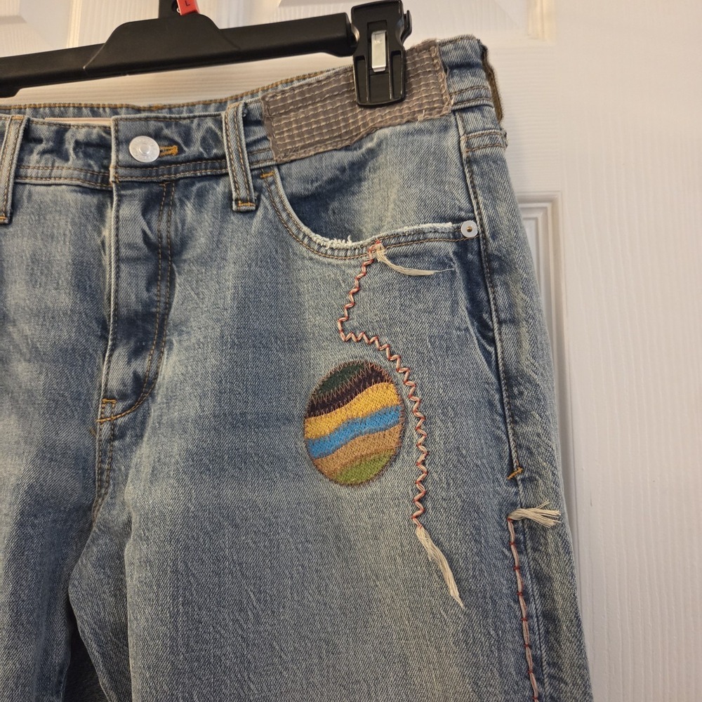 Anthropologie Pilcro 30 Slim Boyfriend Embroidered Patch Mid Rise Distress Jean - Picture 3 of 16